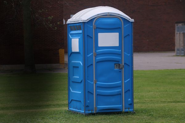 porta potty